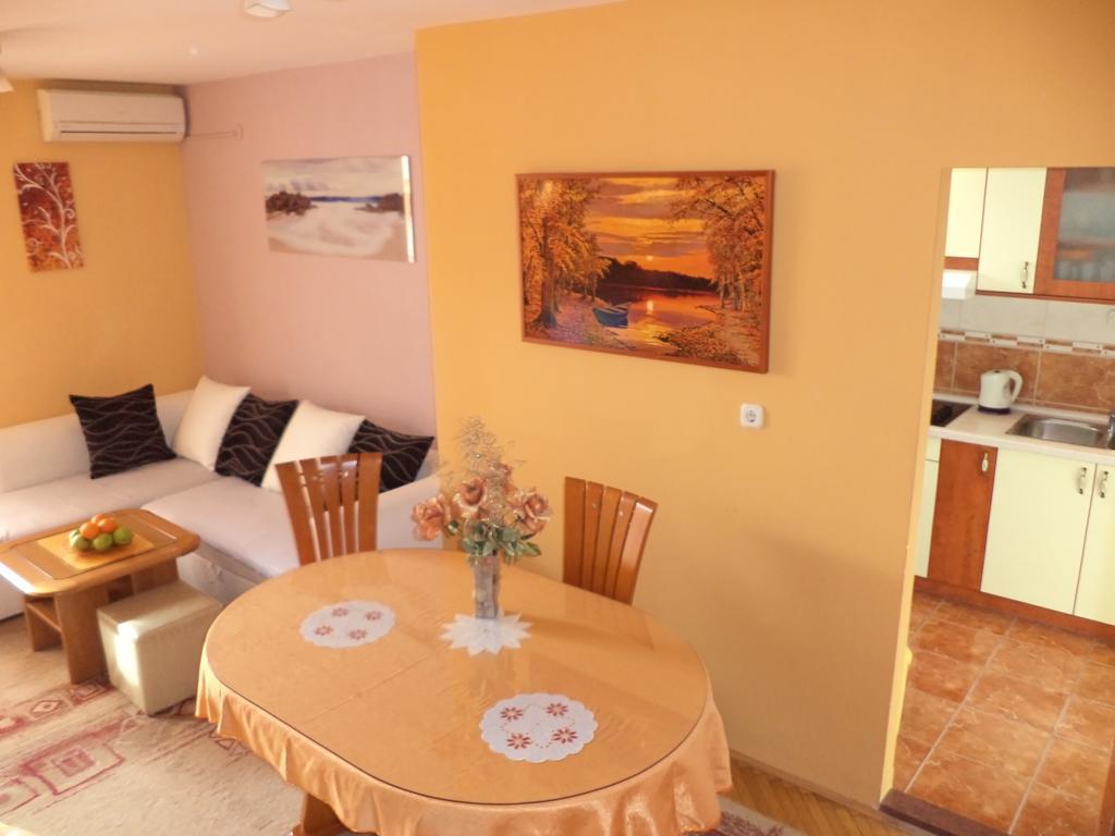 Cool Apartment สปลิท ภายนอก รูปภาพ